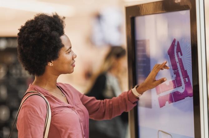 Tre-falsi-miti-sul-digital-signage-nel-retail